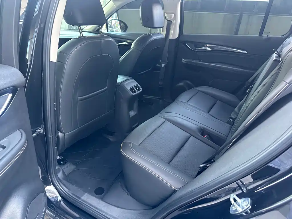 Buick Envision Plus 2023 — фото 7
