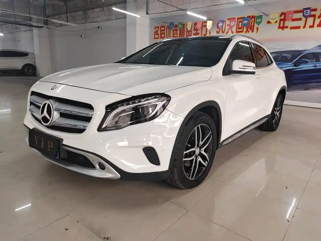 Mercedes-Benz GLA 2016 — фото 1