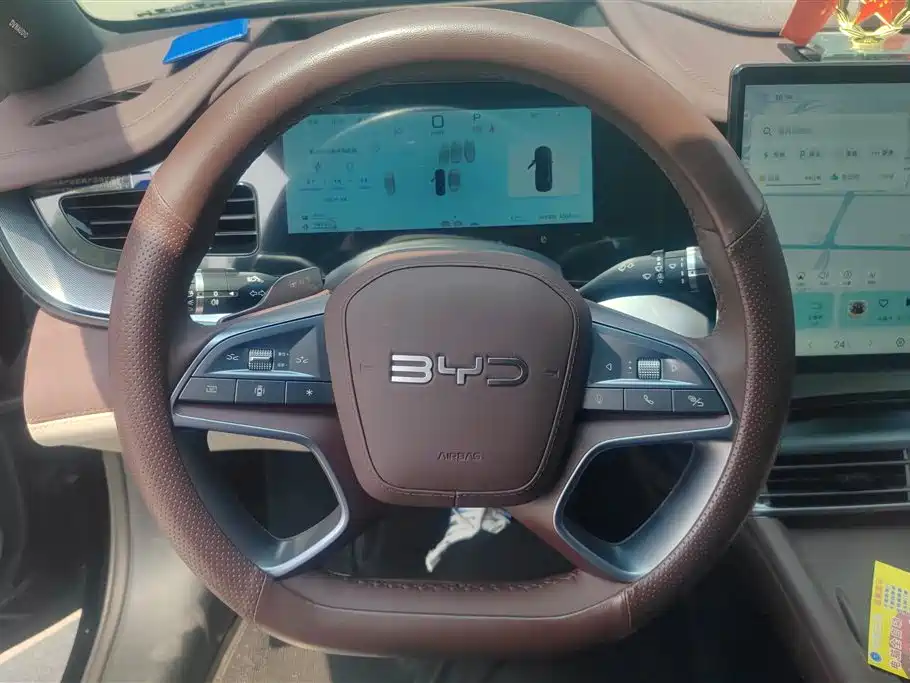 BYD Seal 07 DM-i 2025 — фото 15