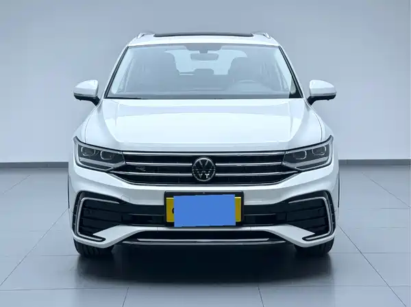 Volkswagen Tiguan L 2024