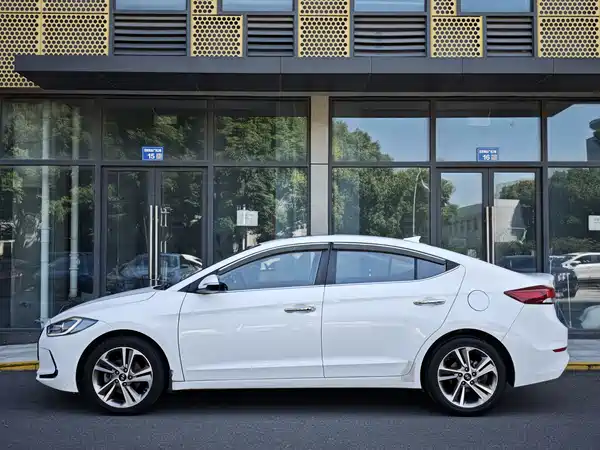 Hyundai Celesta 2016