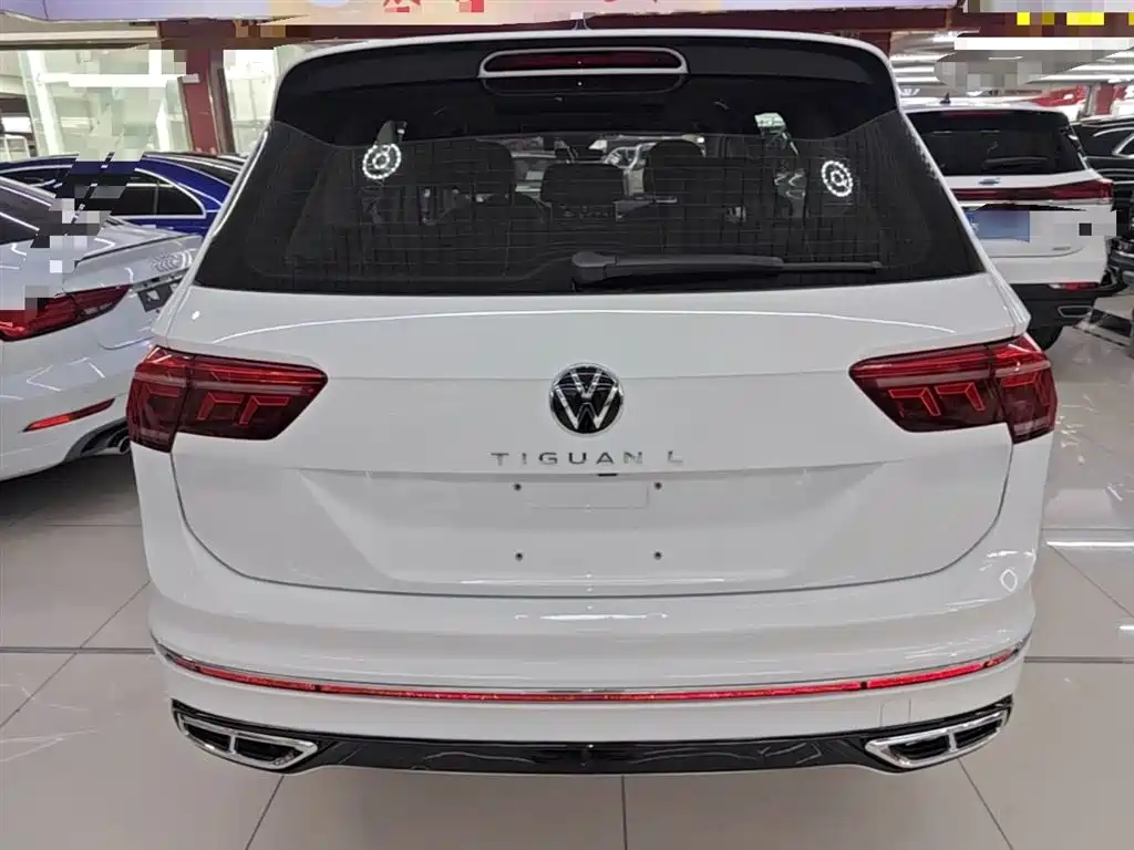 Volkswagen Tiguan L 2022 — фото 6