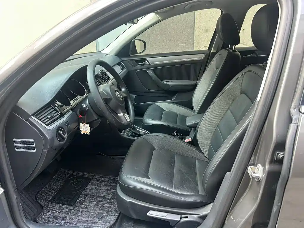 Volkswagen Bora 2014
