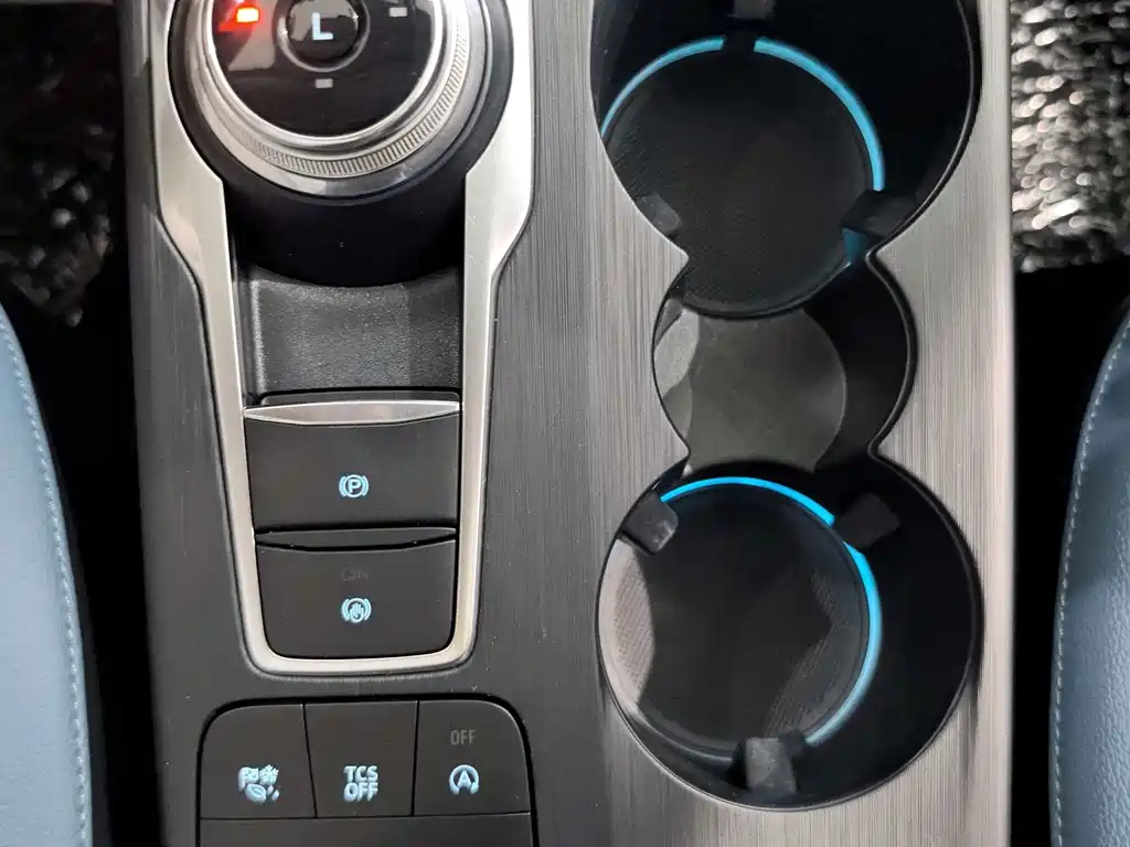 Ford Focus 2021 — фото 10