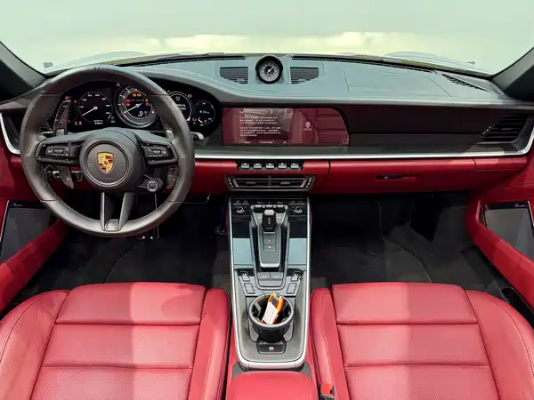Porsche 911 2022