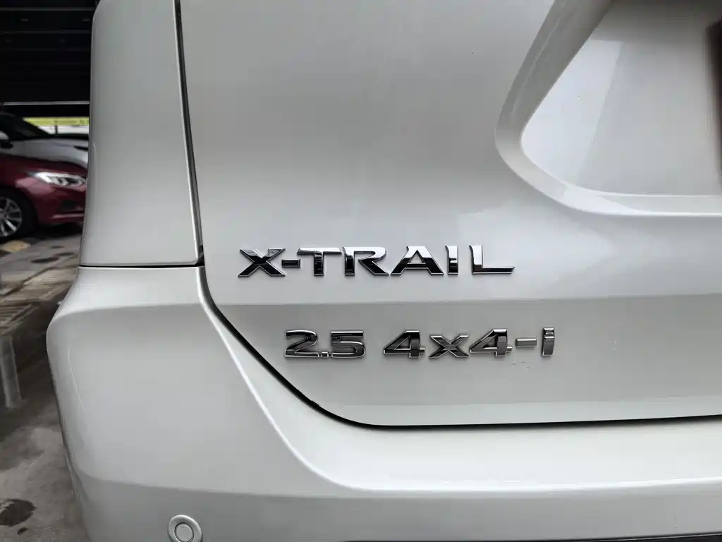 Nissan X-Trail 2017 — фото 10