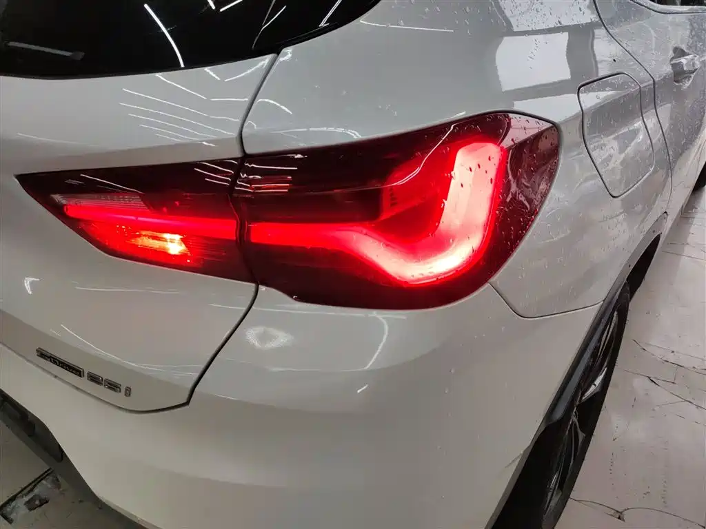 BMW X2 2023 — фото 24