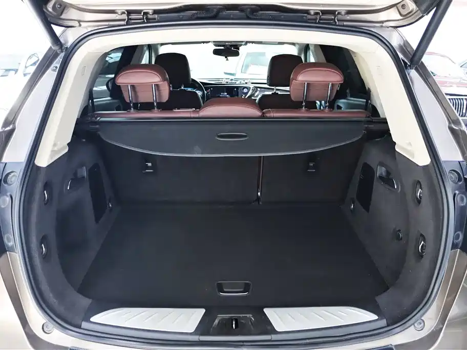 Buick Envision Plus 2018 — фото 24
