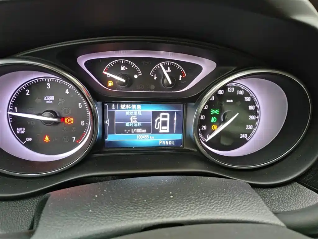 Buick Envision Plus 2018 — фото 12