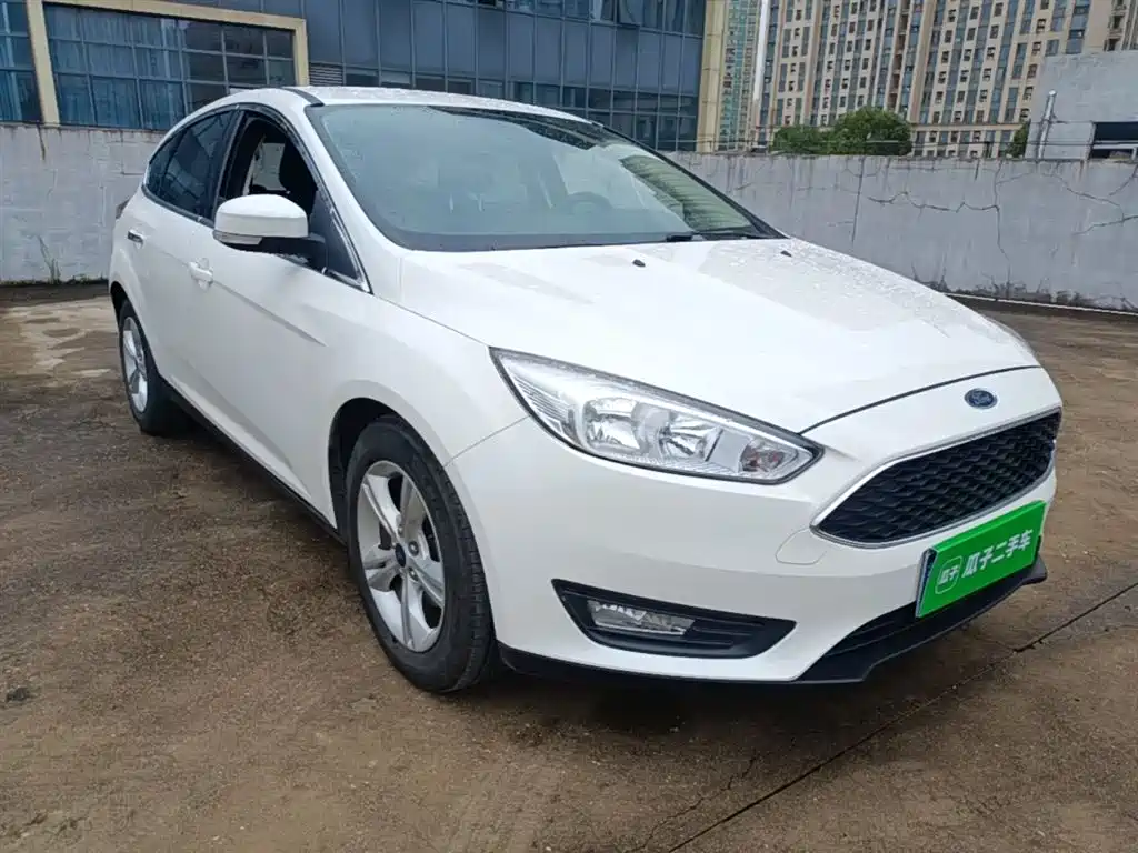 Ford Focus 2017 — фото 4