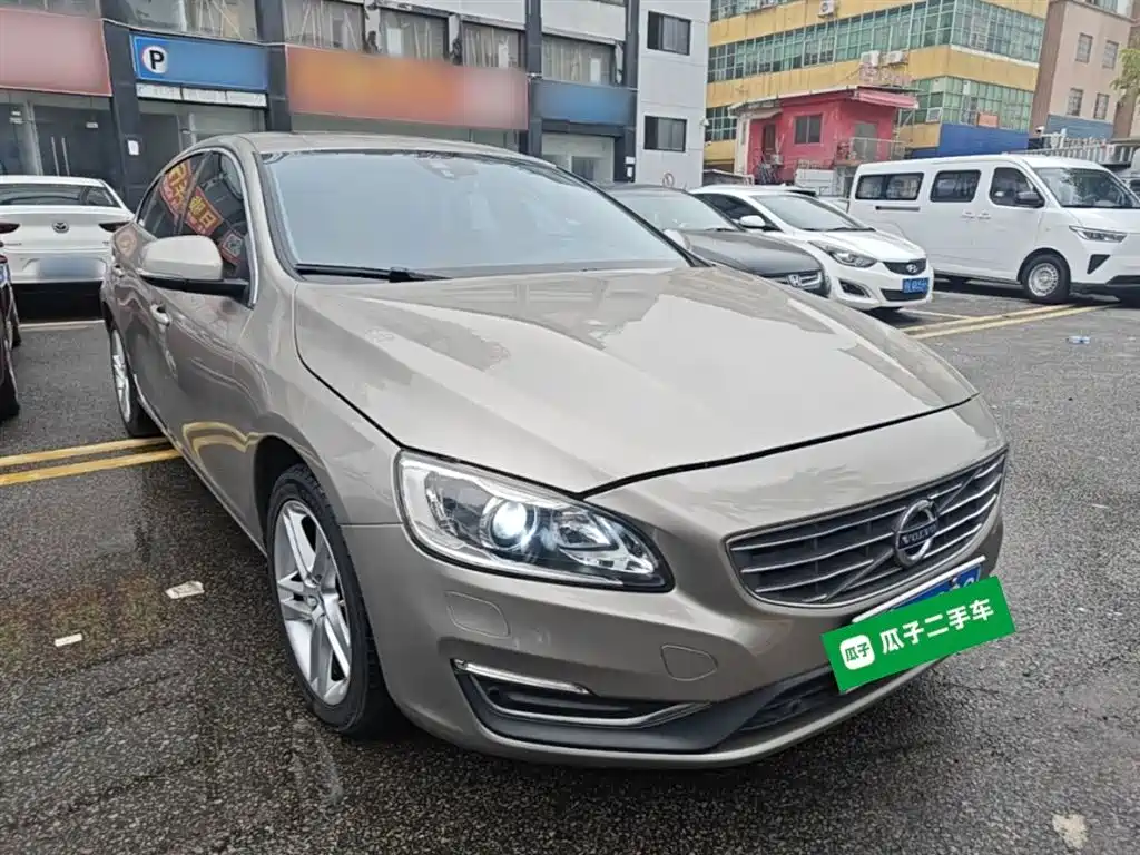 Volvo S60 2016 — фото 4