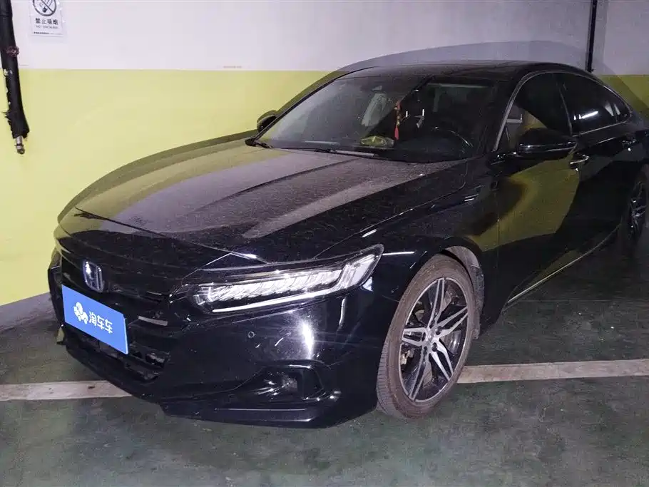 Honda Accord 2022 — фото 1