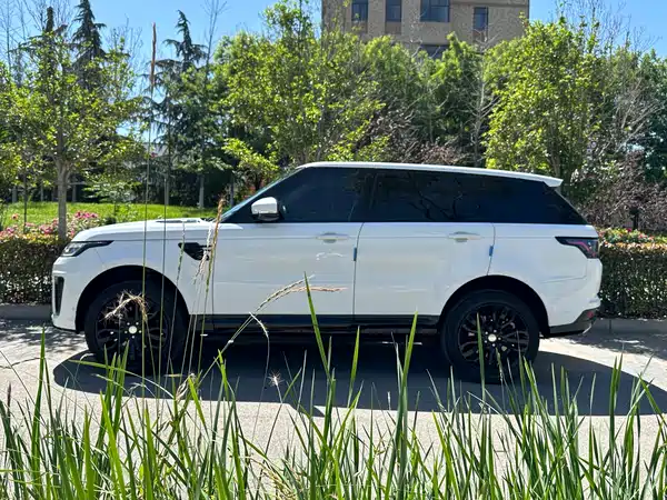Land Rover Range Rover Sport 2014