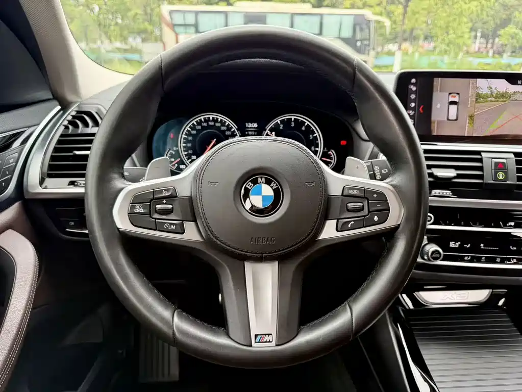 BMW X3 2019 — фото 10