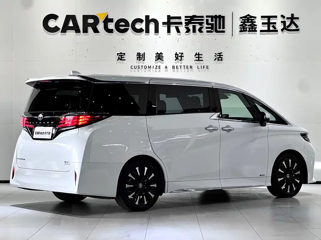 Toyota Alphard 2024 — фото 5