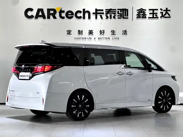Toyota Alphard 2024