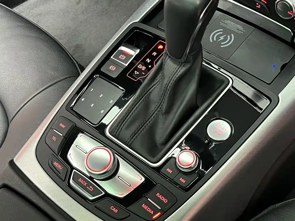 Audi A6 2019 — фото 19