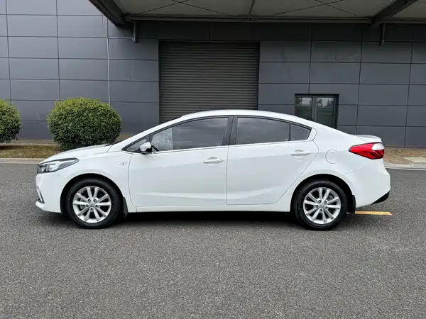 Kia K3 2017