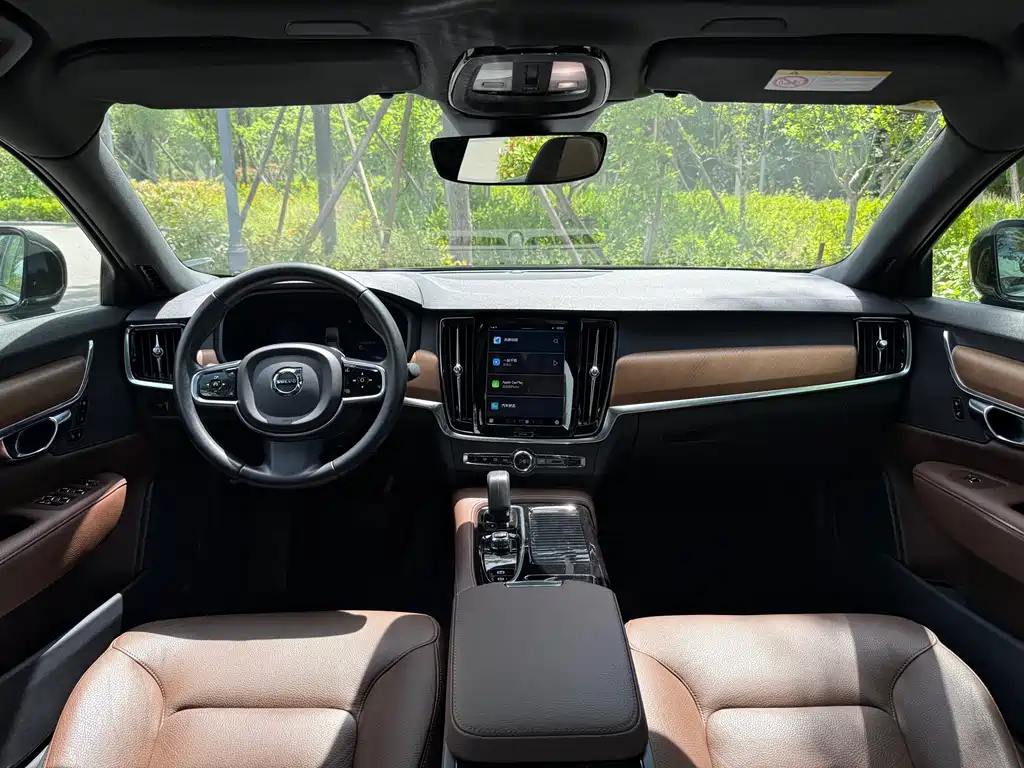 Volvo S90 PHEV 2021 — фото 14
