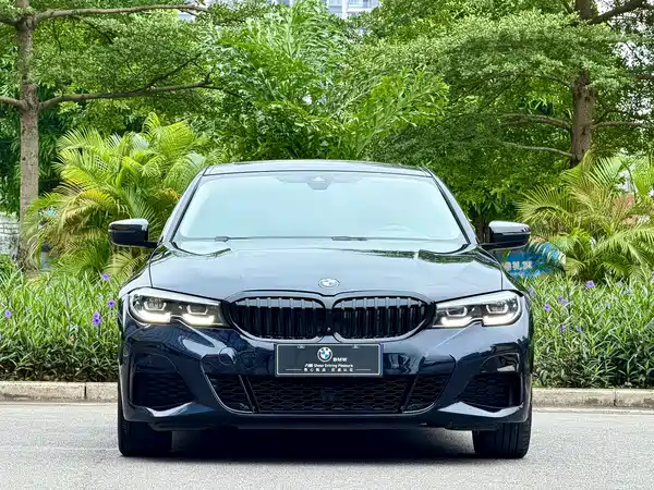 BMW 3 Series 2022