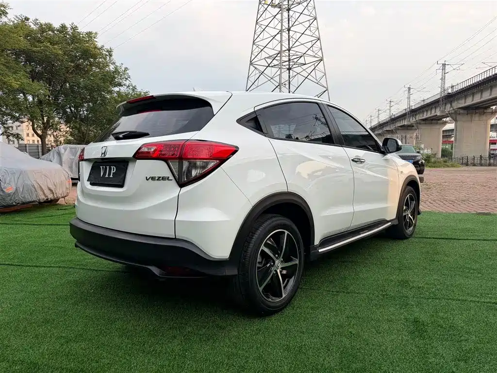 Honda Vezel 2022 — фото 6