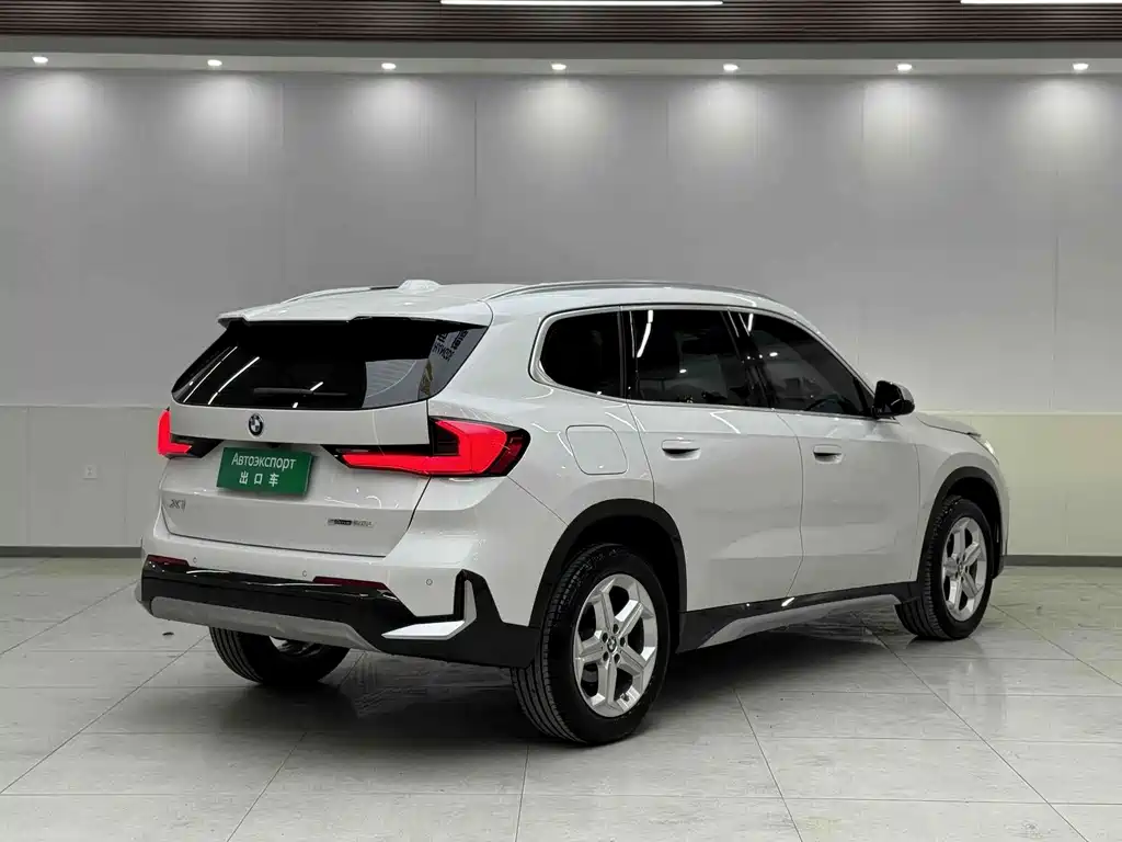 BMW X1 2024 — фото 6