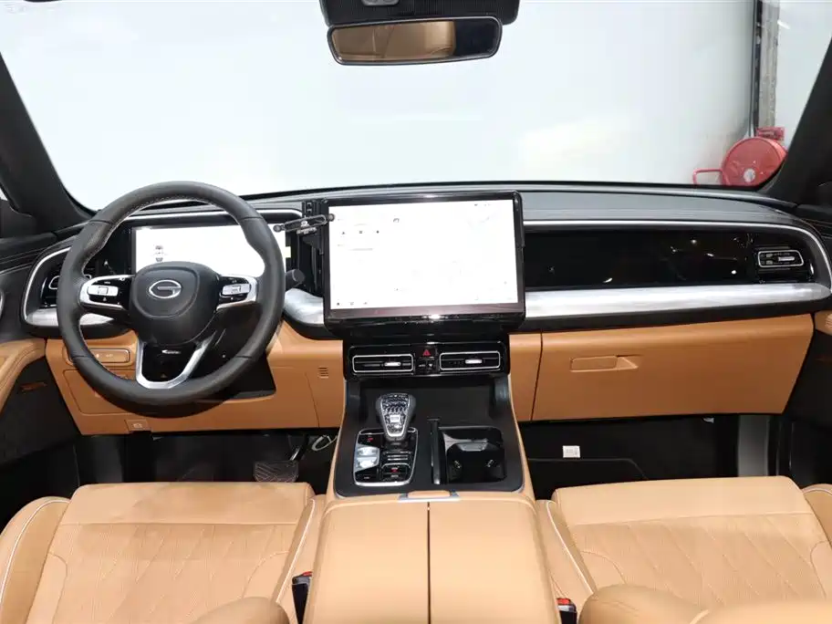 GAC Motor Trumpchi GS8 2025 — фото 12