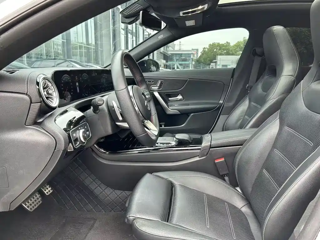 Mercedes-Benz CLA 2022 — фото 10