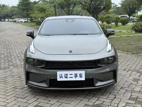 Lynk & Co 03 2022