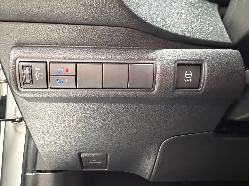 Toyota Levin 2023 — фото 12