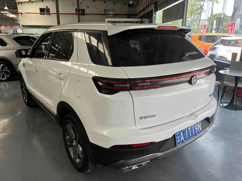 Changan CS55PLUS 2022 — фото 11