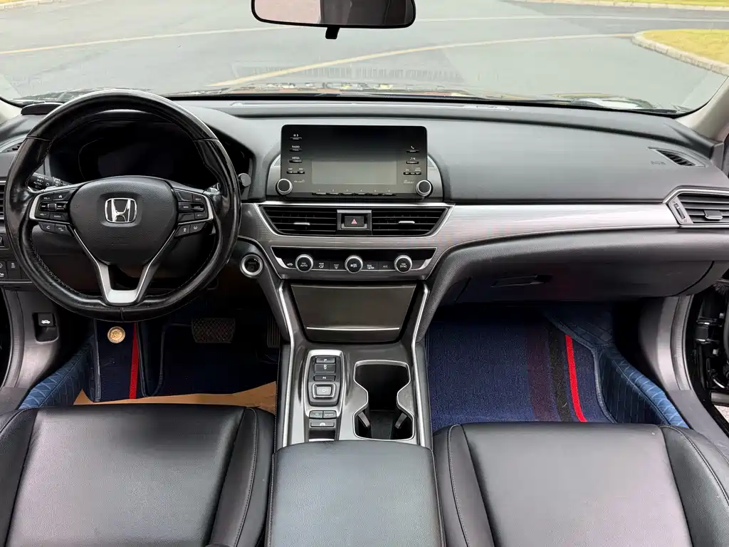 Honda Accord 2020 — фото 6