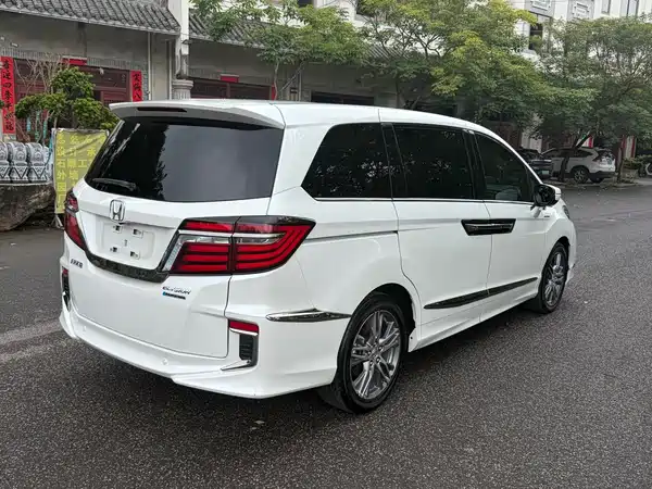Honda Elysion 2021