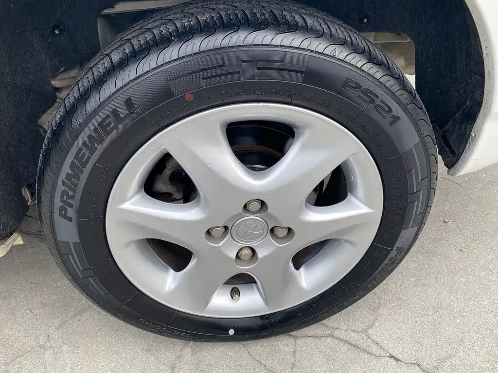 Toyota Corolla 2015 — фото 15