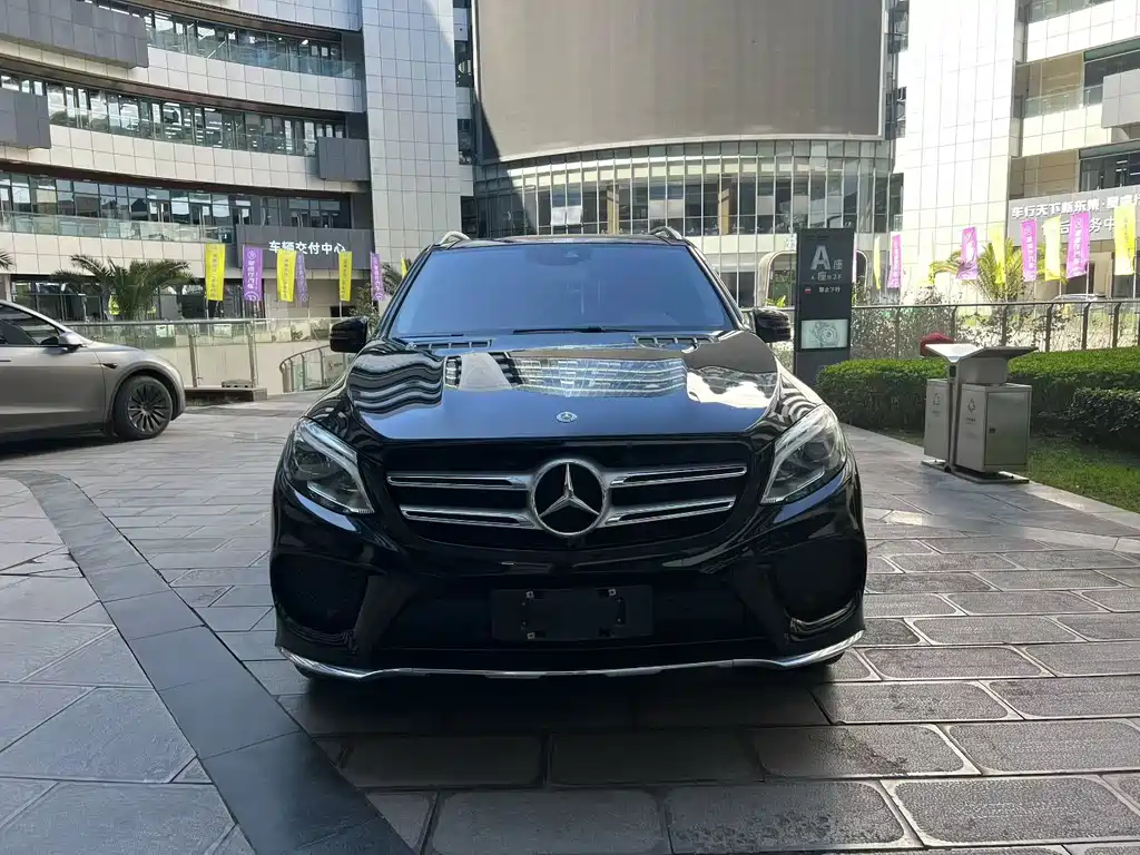 Mercedes-Benz GLE 2018 — фото 1