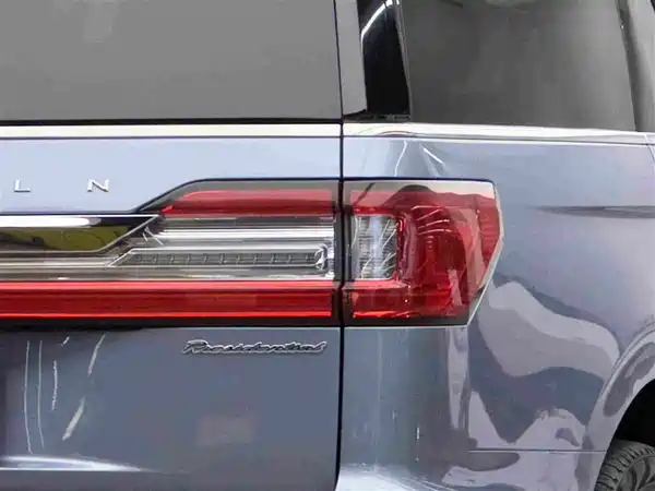 Lincoln Navigator 2020