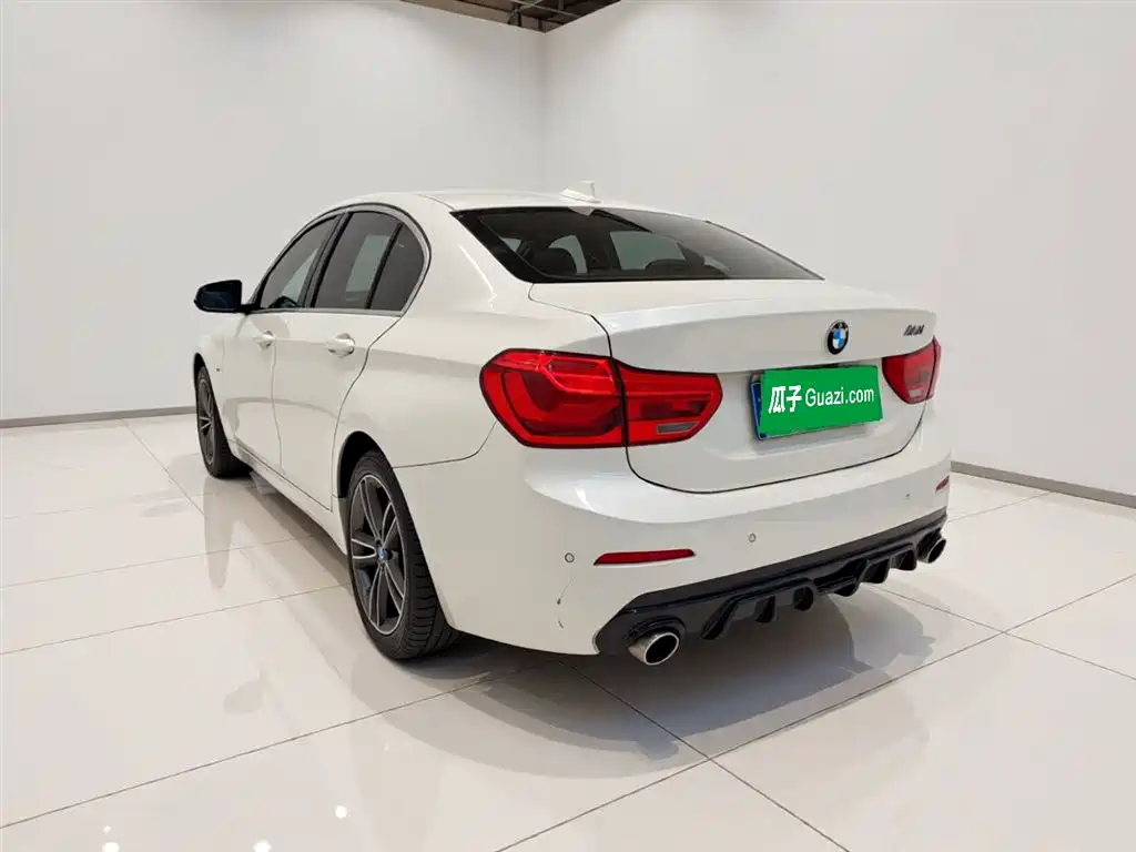 BMW 1 Series 2019 — фото 4