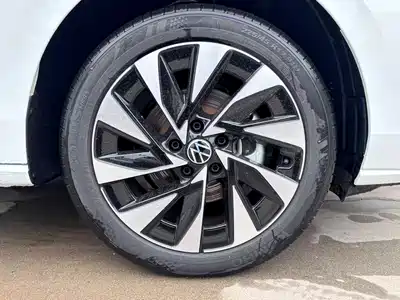 Volkswagen Sagitar 2026