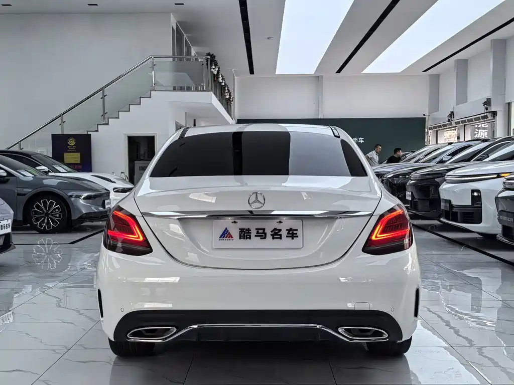 Mercedes-Benz C-Class 2020 — фото 13