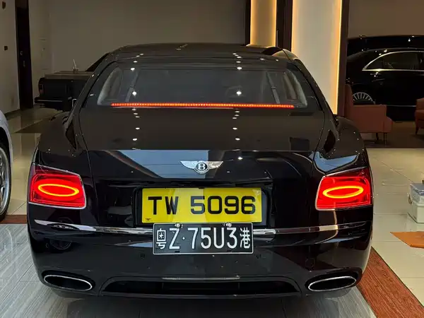 Bentley Flying Spur 2013