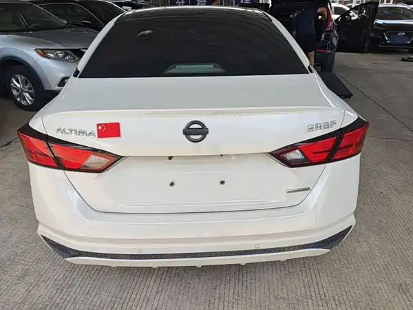 Nissan Teana 2021