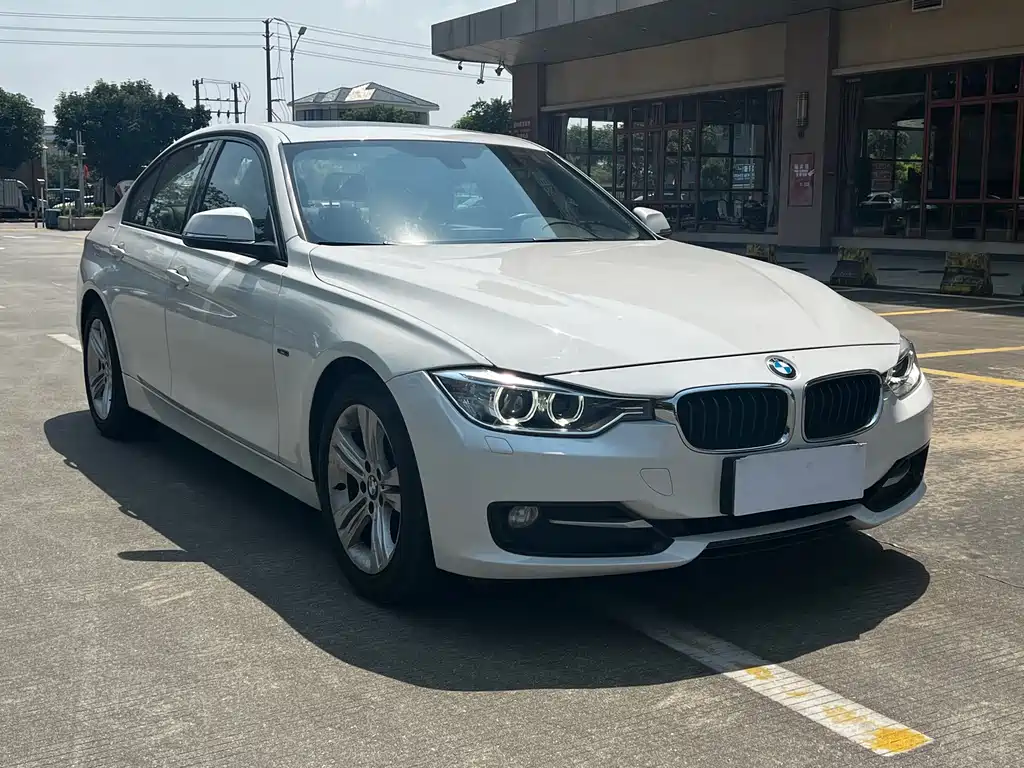 BMW 3 Series 2015 — фото 4
