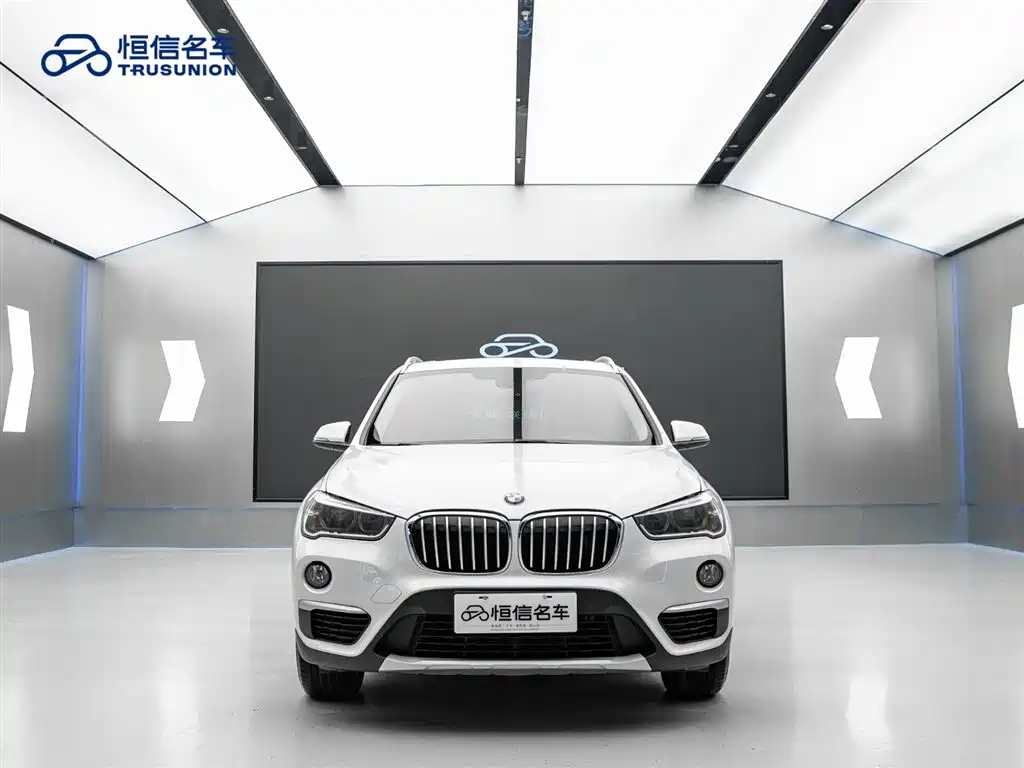 BMW X1 2019 — фото 2