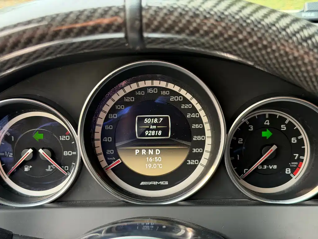 Mercedes-Benz C-Class AMG 2012 — фото 18