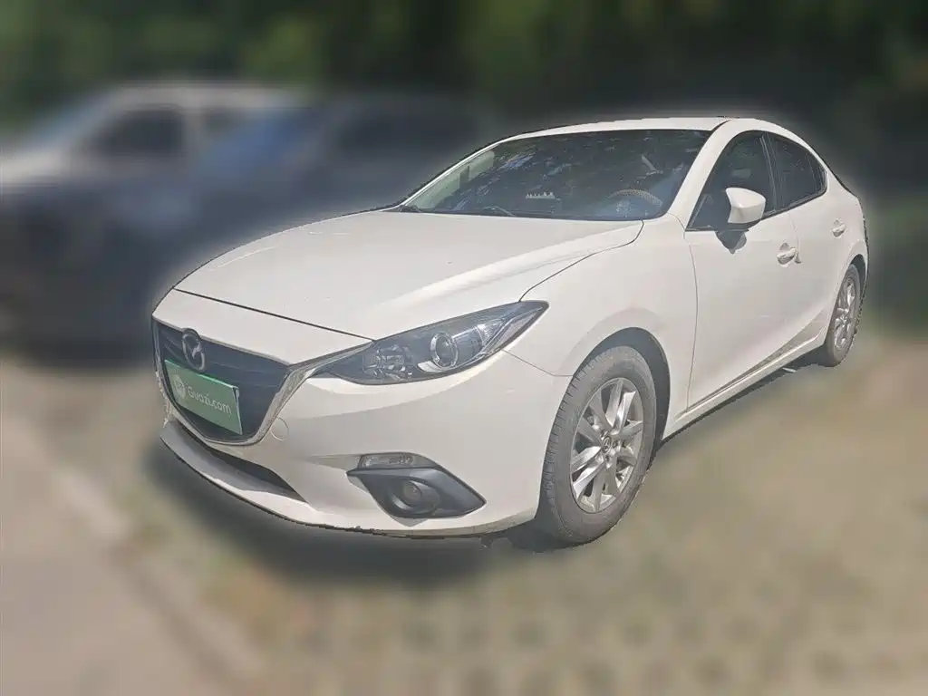 Mazda 3 Axela 2015