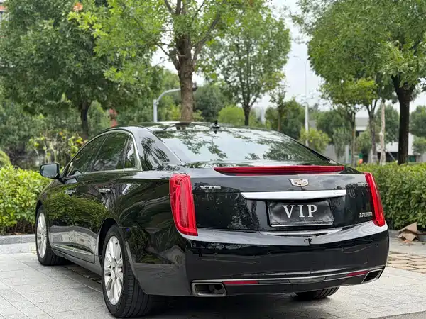 Cadillac XTS 2016