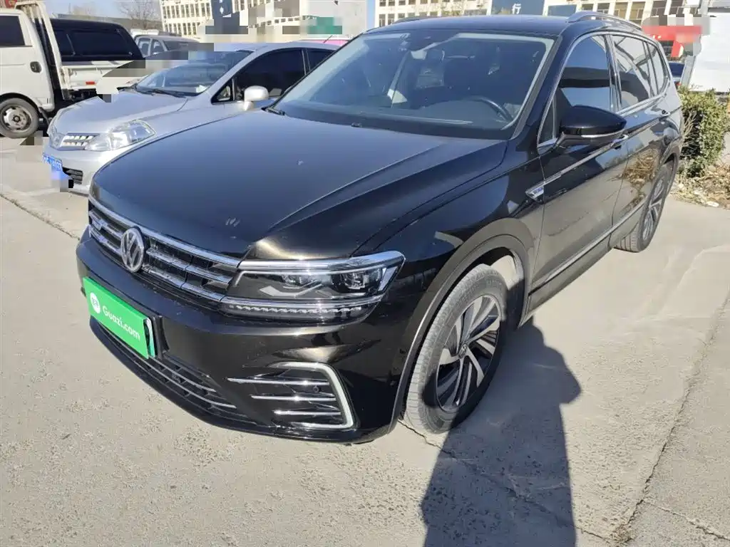 Volkswagen Tiguan L PHEV 2020 — фото 1