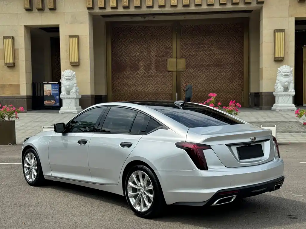Cadillac CT5 2020 — фото 17