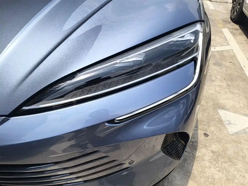 BYD Seal 07 DM-i 2024 — фото 24