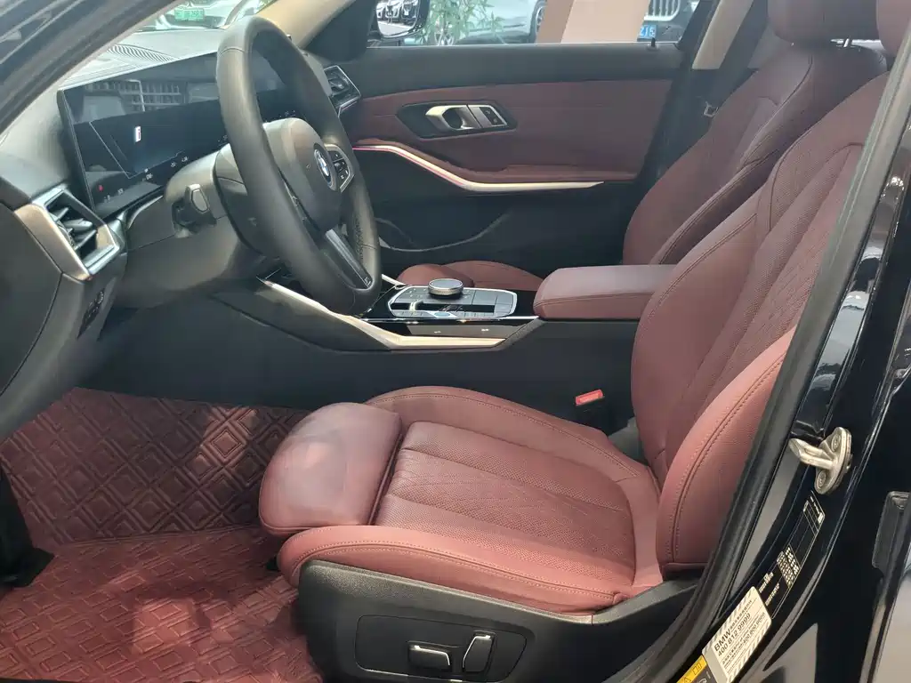 BMW i3 2023